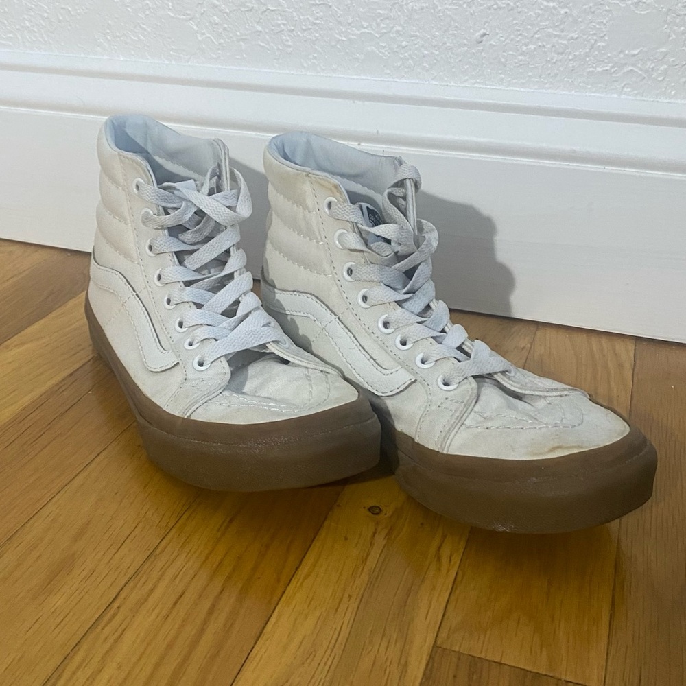 Vans high tops - All White with Gum Sole - W7